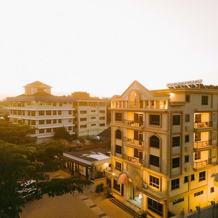 Westwood Residences Arusha Esterno foto