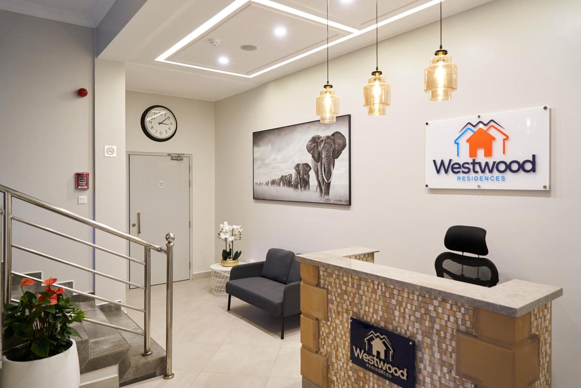 Westwood Residences Arusha Esterno foto