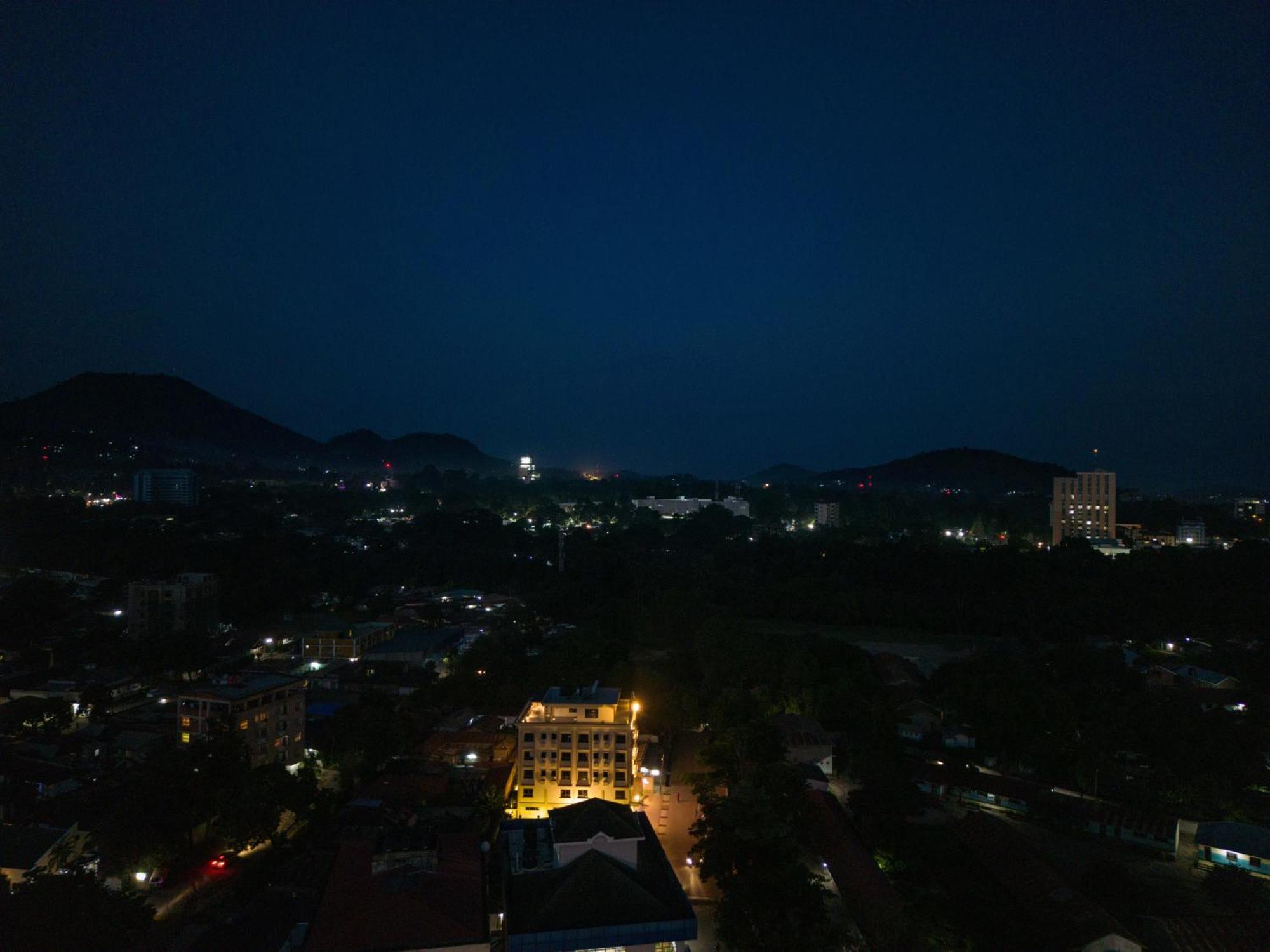 Westwood Residences Arusha Esterno foto